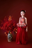 Set Dài Áo Yếm Họa Tiết Váy Đỏ Kèm Choàng