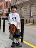 ÁO NGẮN TRẮNG RÁCH B LY