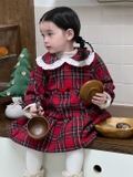 VD Dạ Kẻ Đỏ Cổ Sen Nozi