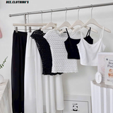 ao-thun-ren-kem-ao-lot-thun-2-day-khong-kem-chan-vay