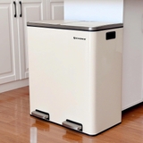 Thùng rác chia ngăn Songmics 60L có bàn đạp chân tiện lợi