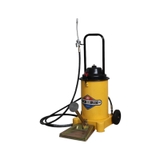 Máy bơm mỡ dùng chân Kocu GZ-6J dung tích 12 lít chính hãng