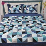 Triangular quilt