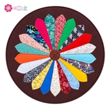 Daisy round rug (size 1.5m)