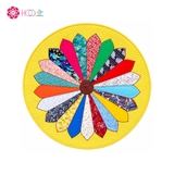 Daisy round rug (size 1.1m)