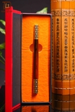 BÚT TRẮC