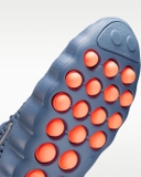 Nike Mind 002