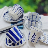 Cốc gốm men lam kẻ vuông