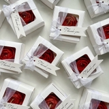 Nến tạo hình hoa mẫu đơn, hoa hồng