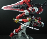 MG 1/100 GUNDAM ASTRAY RED FRAME LOWE GUELE'S CUSTOMIZE MOBILE SUIT MBF-P02KAI