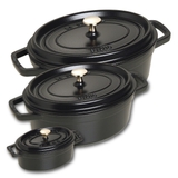 nồi gang oval màu đen Staub