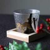 bộ ly Sake kèm khay Aderia Taketora ảnh 8
