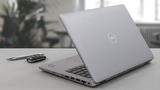 Laptop cũ [99%] Dell Latitude 5430 (2022) (i7-1255u | 16Gb | 256Gb | 14 FHD| Màn hình cảm ứng | Bạc) Tặng túi + chuột + bàn di chuột *BẢO HÀNH 03 THÁNG*