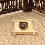 Đế cắm nhang 3 lỗ (có chân) có tai 2,8*2cm