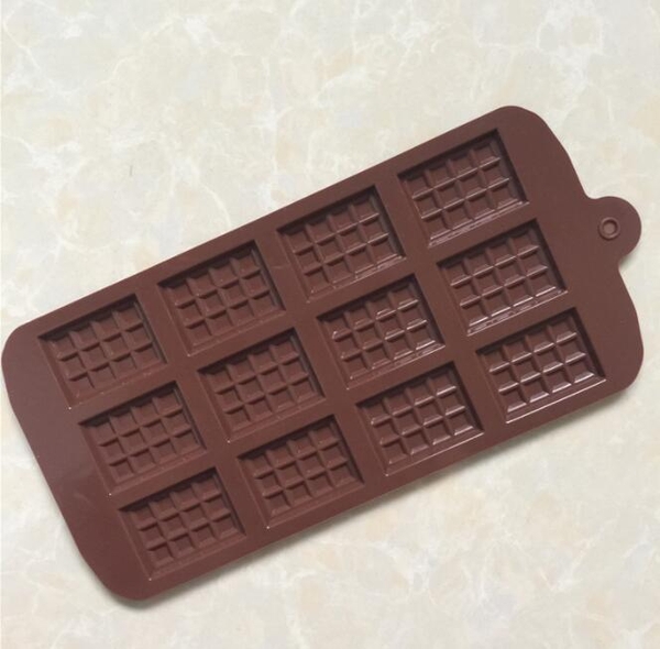 Khuôn silicon 9 ô hình thanh socola