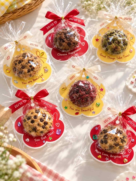 [BEECAKE] Bánh cookies socola chip kèm Tag hoa