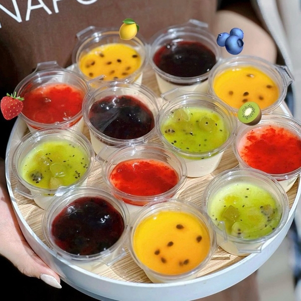 Hũ nhựa đựng panna cotta nắp liền 120ml- 10 hũ