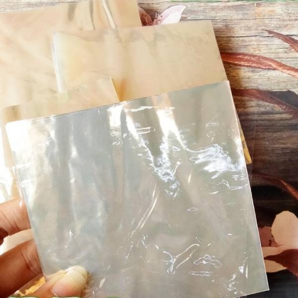 Giấy bóng kính bọc mứt kẹo 100gr