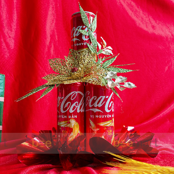 Tháp Coca cúng rằm