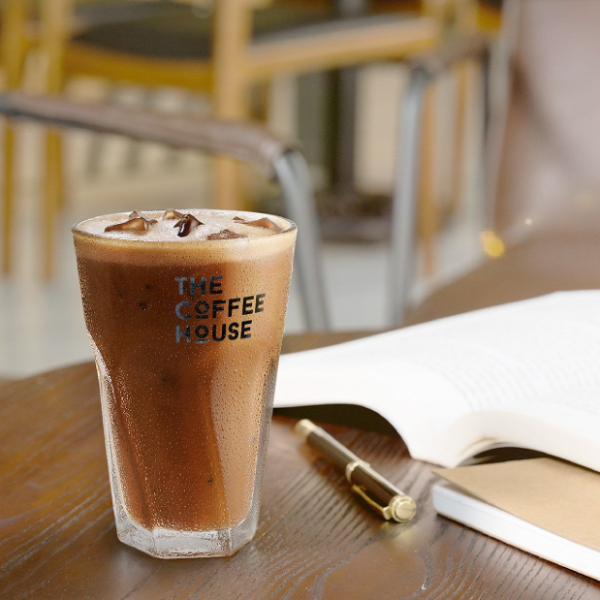 Cà Phê sữa đá hòa tan đậm vị Việt The Coffee House (18 gói x 16g)