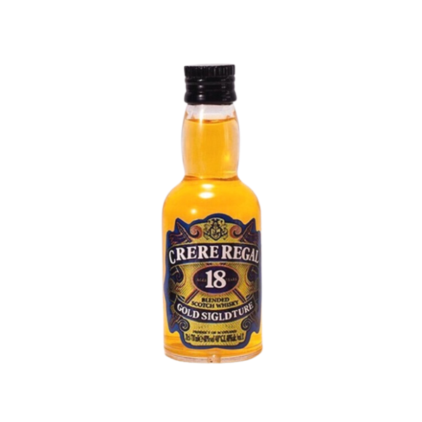 Chai rượu Chivas trang trí bánh