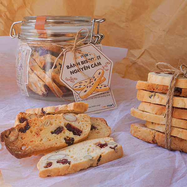 [SNL] Biscotti + Granola