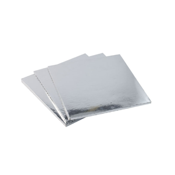 Đế lót bánh vuông 22cm