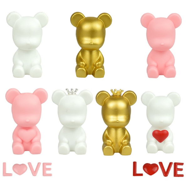 Gấu vàng đội vương miện