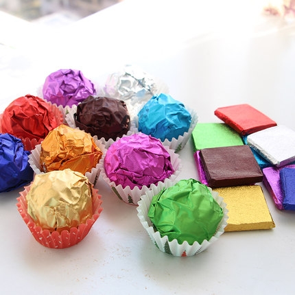 Giấy bạc bọc socola 10x10cm