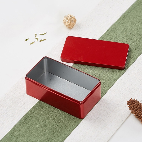 Hộp thiếc chữ nhật màu đỏ 13x8x6,5cm