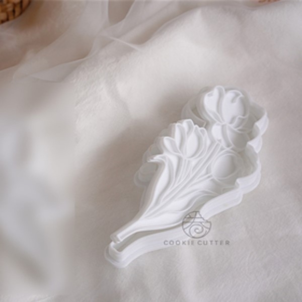 Khuôn nhấn cookies hoa tulip nở 5.8*13cm