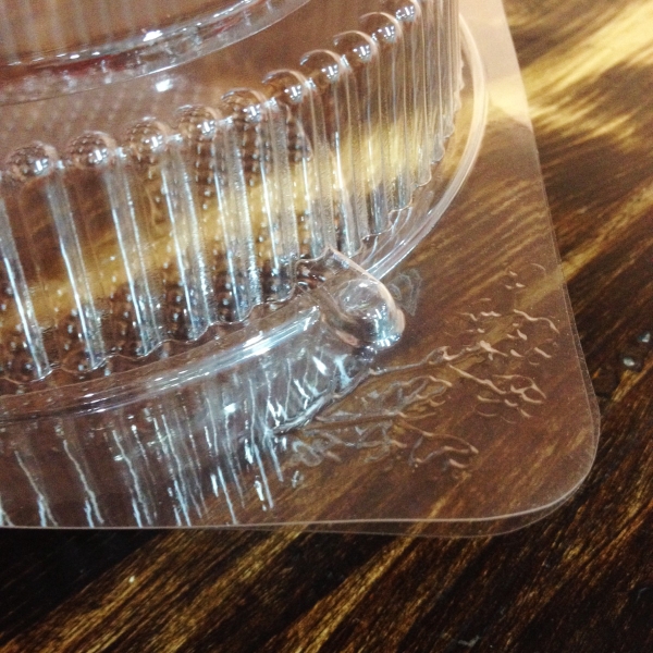 Hộp nhựa đựng bánh bông lan trứng muối 16 cm HH-26