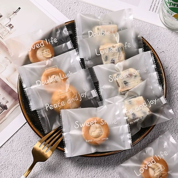 Túi đựng cookies mờ chữ trắng 7*10 (20c)
