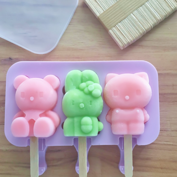 Khuôn kem silicon kèm que 3 hình mèo thỏ gấu