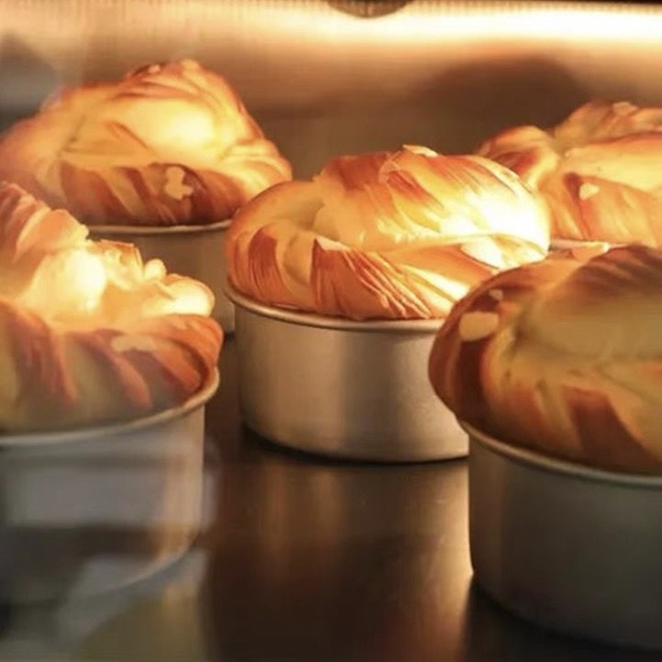 Khuôn làm bánh chống dính 13cm UN16057