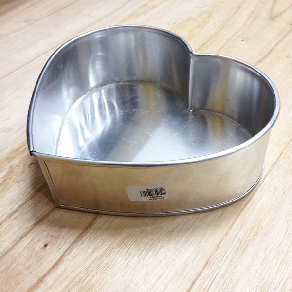 Khuôn tim đế liền 12cm