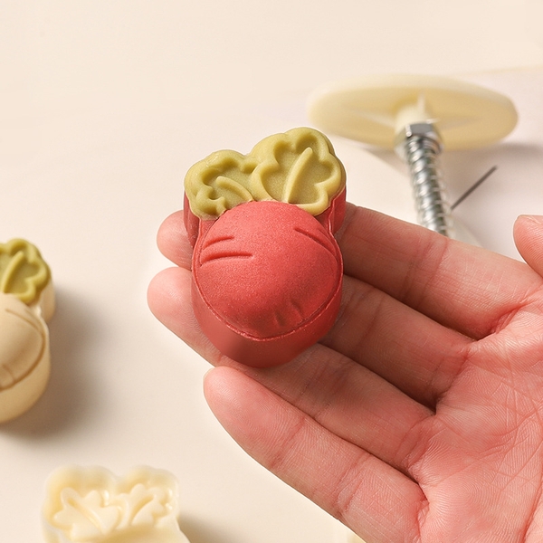 Khuôn lò xo 1 mặt hình củ cải 50g