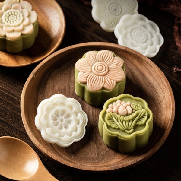 Khuôn trung thu lò xo 4 mặt hoa lá sen 8 cánh 50-65g