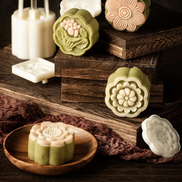 Khuôn trung thu lò xo 4 mặt hoa lá sen 8 cánh 50-65g