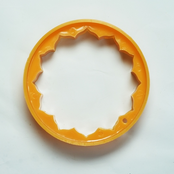 Khuôn Trung Thu Nhận 300g - L11