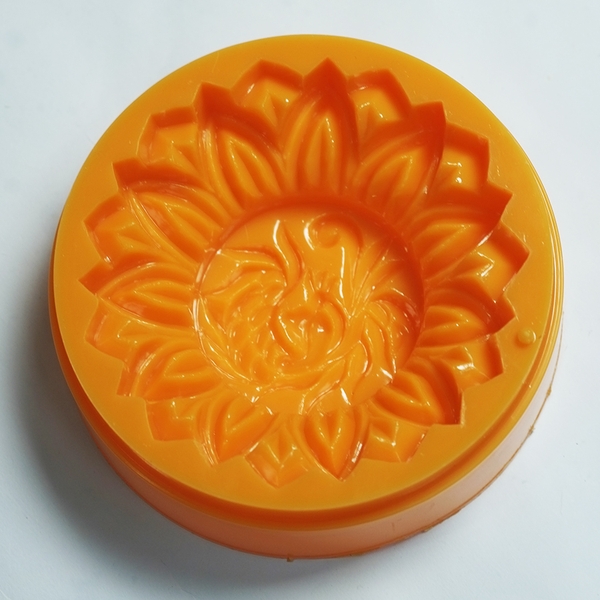 Khuôn Trung Thu Nhận 300g - L11