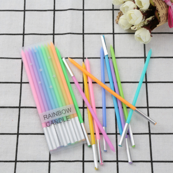 Nến thẳng 7 sắc cầu vồng (vỉ 10 que)