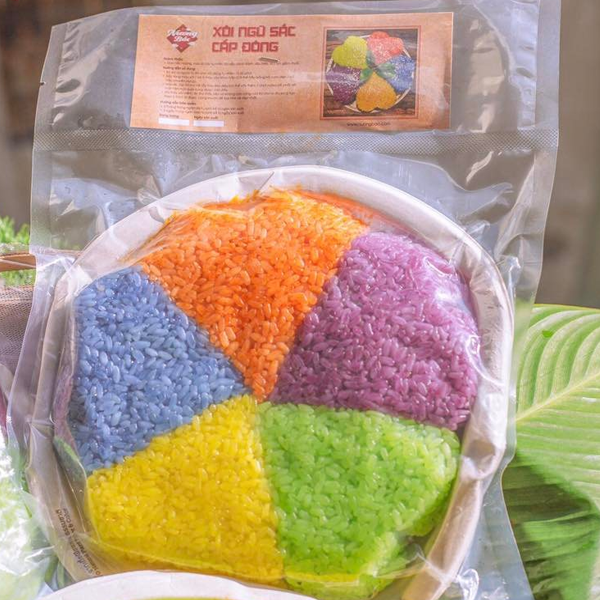 Quy trình hút chân không xôi ngũ sắc