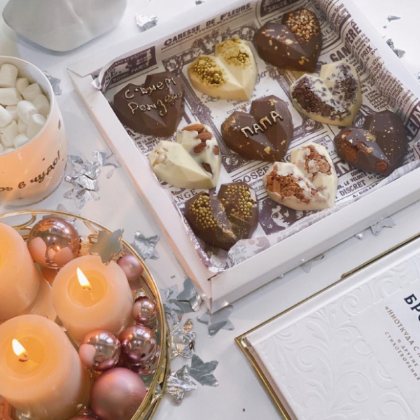 Khuôn silicon trái tim kim cương 6 ô