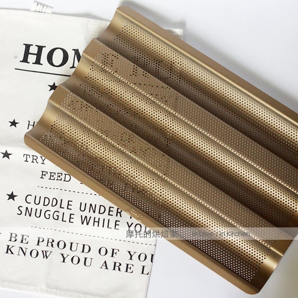 Khay nướng bánh mỳ 3 rãnh cao cấp