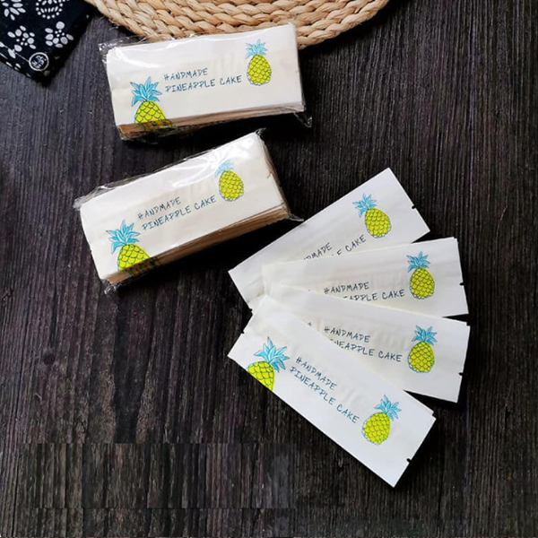 Túi đựng bánh dứa hai dứa vàng nhũ kem (50c)