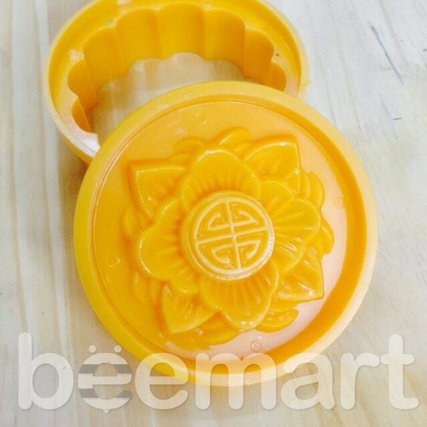 Khuôn Trung Thu Nhận 200g - L5