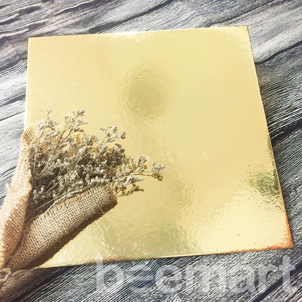 Đế lót bánh vuông 28cm