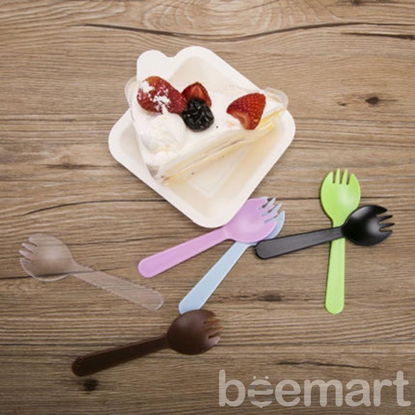 Set dao dĩa sinh nhật cao cấp kèm nến (10c)