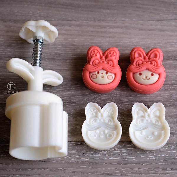 Khuôn trung thu lò xo 2 mặt thỏ hồng 50g